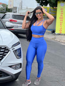 Conjunto Helen Cirré Metalic Calça Legging Alta Compressão+Cropped em Poliamida