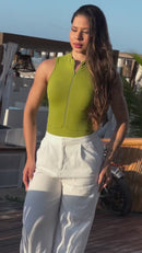 Body Zíper Cavado com Bojo Removível em Poliamida